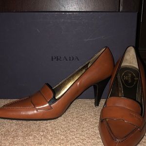 Prada Pumps